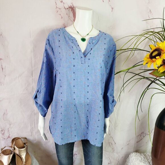 Chicos size 3 or XL embroidered top - Picture 6 of 9